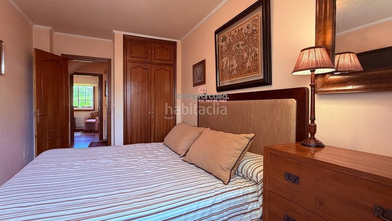Foto fd02d14a-c213-4358-aec0-6d687e847e60. Casa adossada amb calefacció aparcament piscina a Oleiros