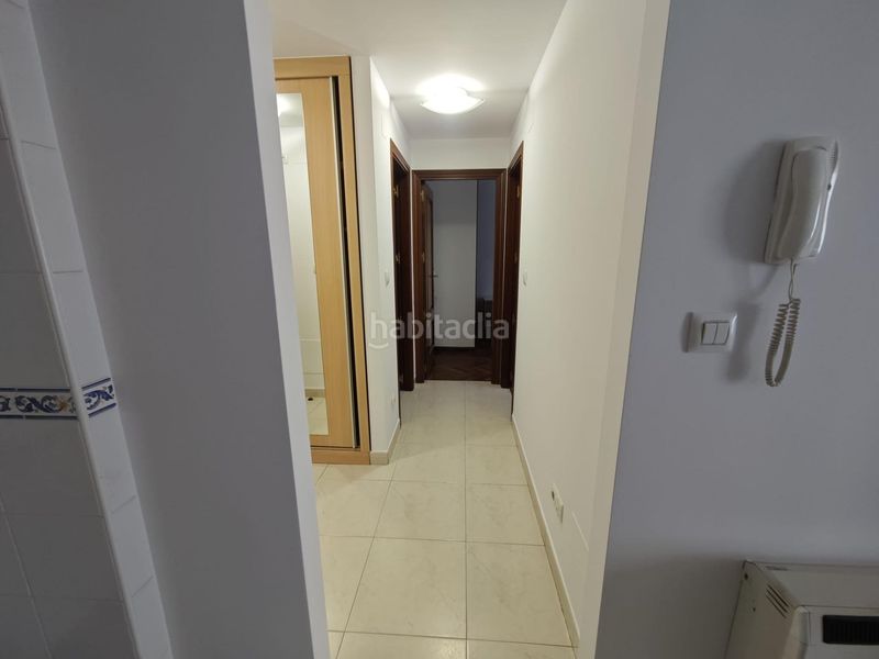 Foto f7f2df0d-4bff-483e-a683-d29e4ca5ba30. Lloguer pis amb calefacció aparcament a Cambre