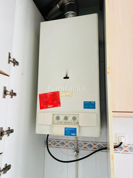 Foto a9929369-9c22-4069-985b-613d644ec752. Lloguer pis amb calefacció aparcament a Cambre