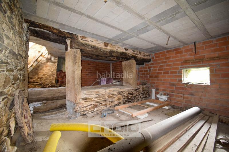 Foto e51ba69d-1da6-4579-8fa8-19c85ee8a513. Maison dans Outeiro de Rei