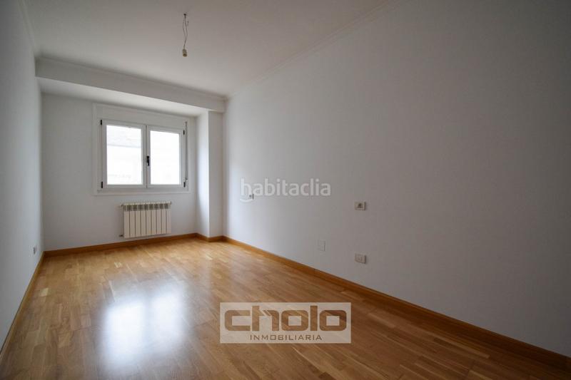Foto 2981edb4-9b09-49b8-b685-5bf2b555d04f. Appartamento con riscaldamento parcheggio in A Milagrosa Lugo