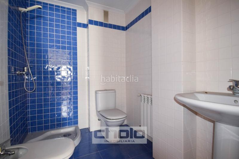 Foto bb8c5824-2431-4755-80be-e518790b1815. Appartamento con riscaldamento parcheggio in A Milagrosa Lugo