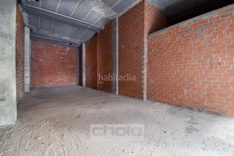 Foto a8aef4a9-c816-4eb4-932c-e7be978eadfe. Local comercial a Paradai Lugo