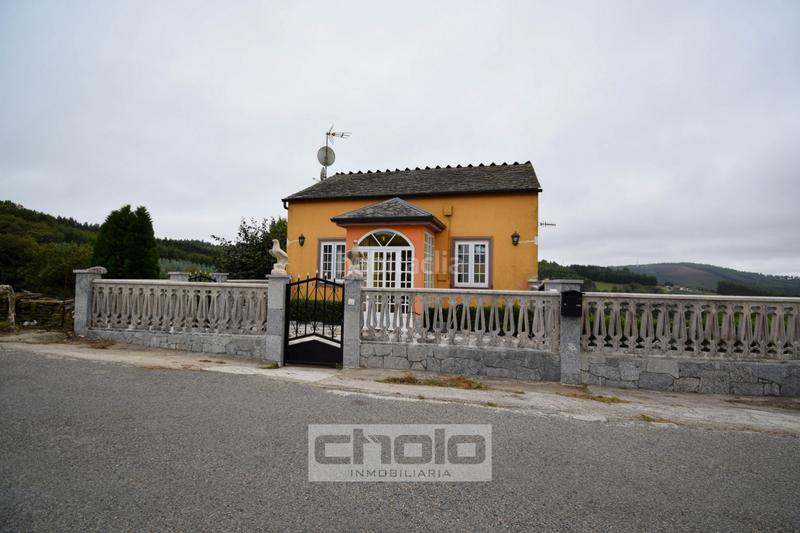Foto 50a8e348-b868-4e37-b069-38dd4b2a5b6a. Haus mit heizung in Castroverde