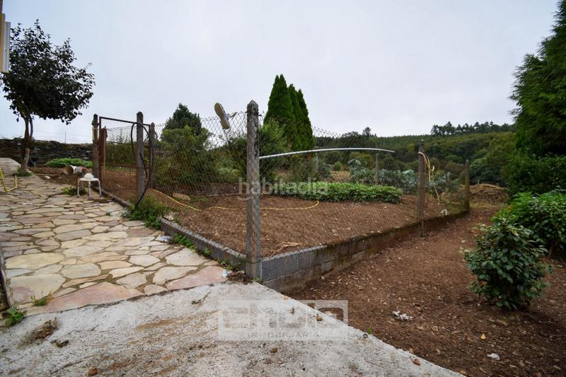 Foto ff43e052-fb3e-4553-899b-75b365771710. Haus mit heizung in Castroverde