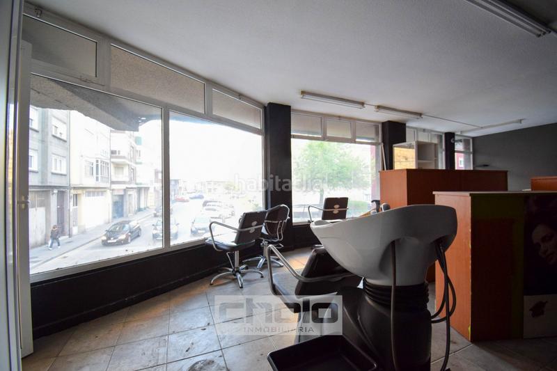 Foto 88fc935e-16c3-4911-96b7-cf06caf755d5. Alquiler local comercial  en esquina acondicionado para peluquería próximo a calle orense con más de 13 m. de frente a calle, con mucha visi en Lugo