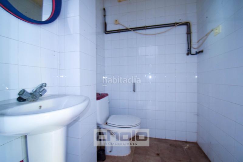 Foto 5baca120-479f-4918-a7ef-c4069c2e0d63. Rent business premise in A Milagrosa Lugo