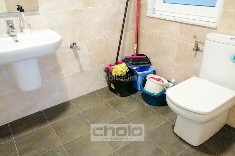 Foto 764de36c-f63c-4b95-ac03-9adb60e1d3a7. Miete büro in Recatelo - O Carme Lugo