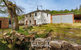 Casa a Outeiro de Rei. Casa en venta