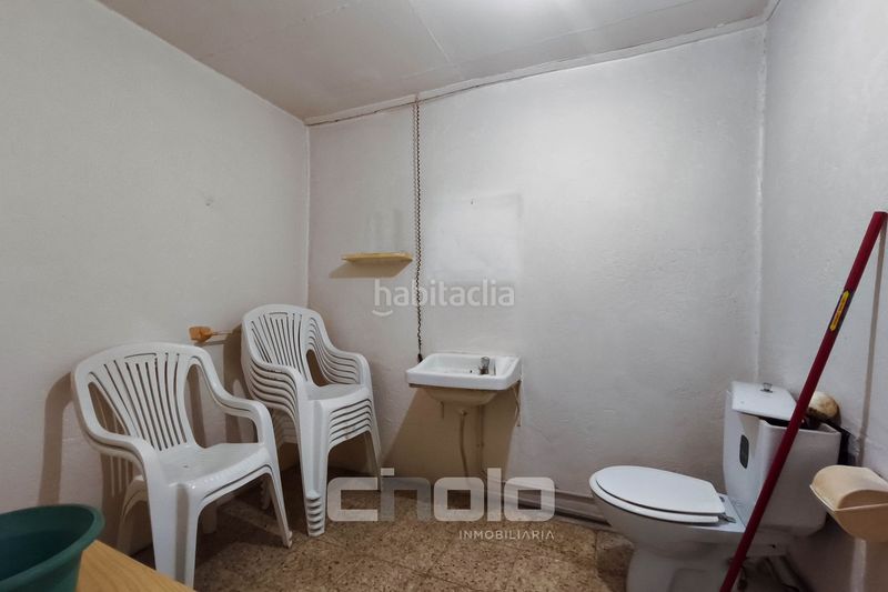 Foto e668fc13-08d6-4713-98ae-5cd181f5e634. Casa  en venta en Outeiro de Rei