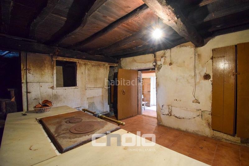 Foto 45c723f9-bfc6-487c-91d1-3f8705ca7204. Casa a Friol