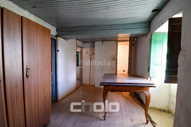 Foto f7fc3d3f-563f-4f10-8ecc-16de3a54a7c1. Casa a Friol