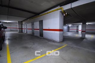 Aparcament cotxe  Lugo - ru azalea. Plaza de garaje en venta