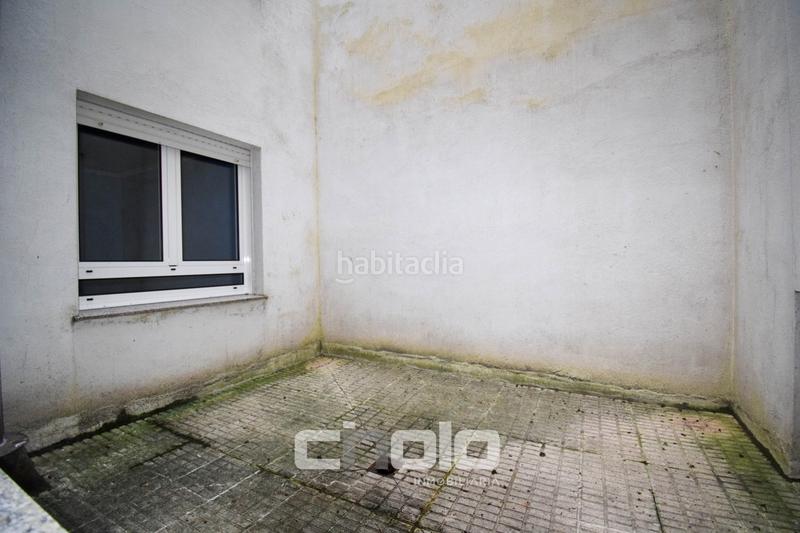 Foto 2fdc5327-4248-4ac1-80b2-4eefb6c8b96c. Piso  en venta en A Milagrosa Lugo