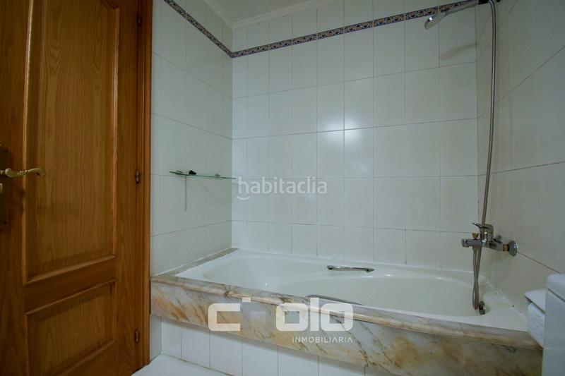 Foto 51d1dfc3-3de3-4818-a716-0c6b8bd8d244. Piso  en venta en A Milagrosa Lugo