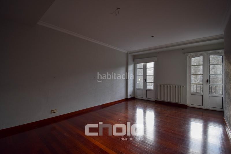 Foto 6aea31f1-0ee9-40b9-9544-0abbd3b202db. Piso  en venta en A Milagrosa Lugo