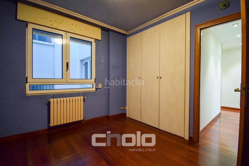 Foto b0810cac-8d82-49ab-a926-171aa9423d42. Piso  en venta en A Milagrosa Lugo