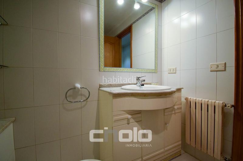 Foto e7619496-c5e4-4a04-b72f-25ba9e541c58. Piso  en venta en A Milagrosa Lugo