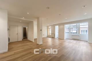 Piso en Centro - Recinto Amurallado. Piso en venta