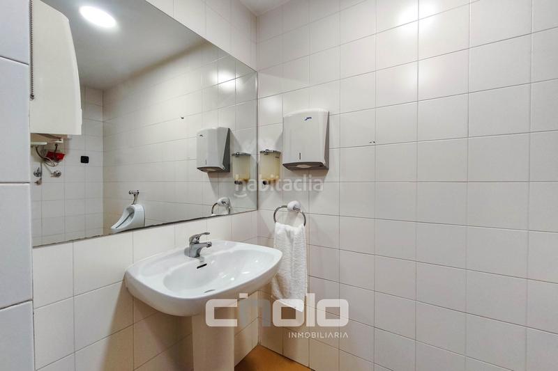 Foto 843ff4a7-db7b-4205-82ca-ad767e362ba7. Lloguer local comercial a San Roque - As Fontiñas Lugo