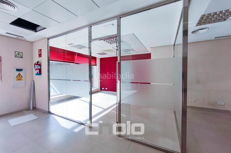 Foto b6afdb3b-572c-4bff-bf38-04625ee04c62. Lloguer local comercial a San Roque - As Fontiñas Lugo