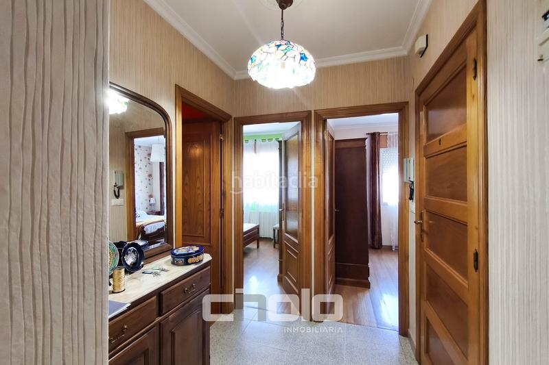 Foto 020e3523-3a4c-40a6-8906-c50db3db68c7. Piso  en venta en A Milagrosa Lugo