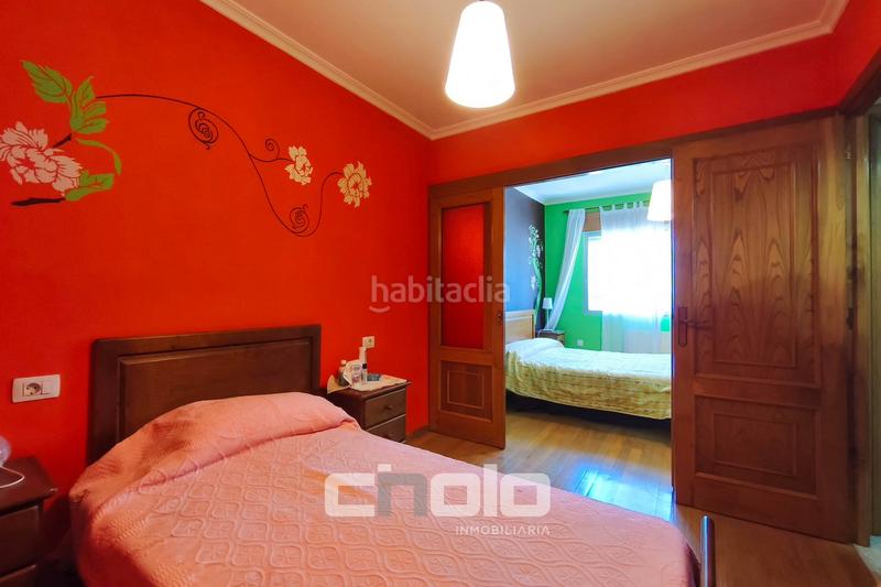 Foto 57bb6a01-8549-47f7-b0dd-ebcb331a5379. Piso  en venta en A Milagrosa Lugo
