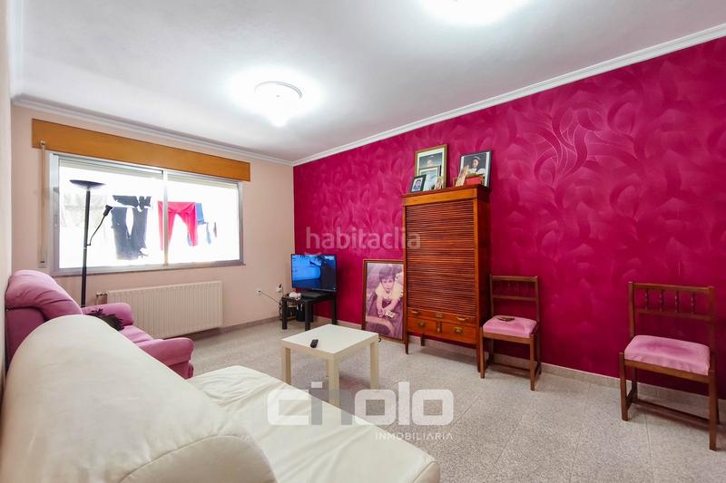 Foto ce8a2216-1c77-4343-b271-f85fe6c9f21f. Piso  en venta en A Milagrosa Lugo