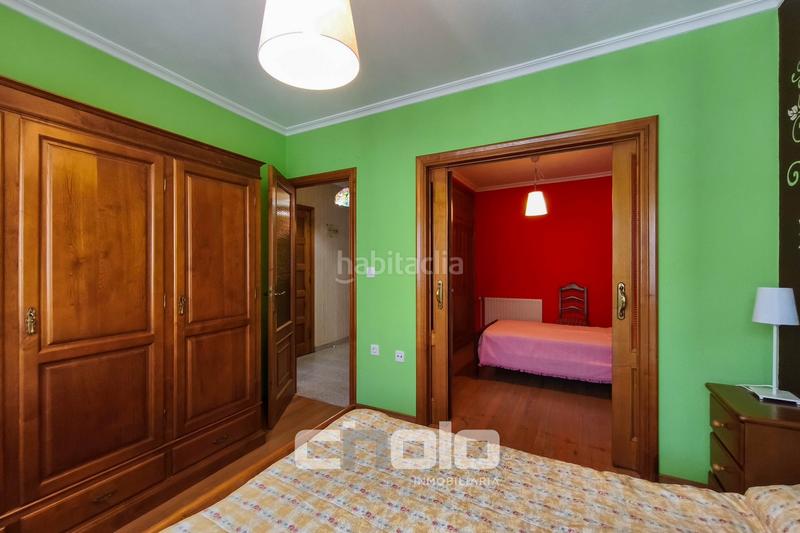 Foto ea21b101-3d84-4061-a674-4c775d41b712. Piso  en venta en A Milagrosa Lugo