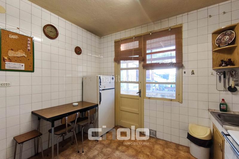 Foto 192c9075-c4f6-4e0d-96fc-37e07648a8d1. Piso  en venta en Residencia - Abella Lugo