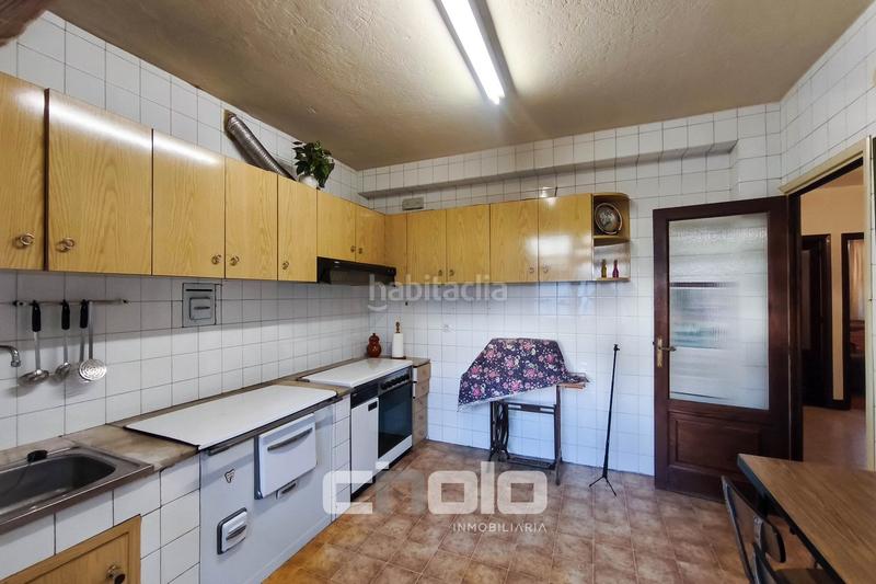 Foto 1a3a3263-5d1f-47e6-8aee-b705d3dc91a8. Piso  en venta en Residencia - Abella Lugo