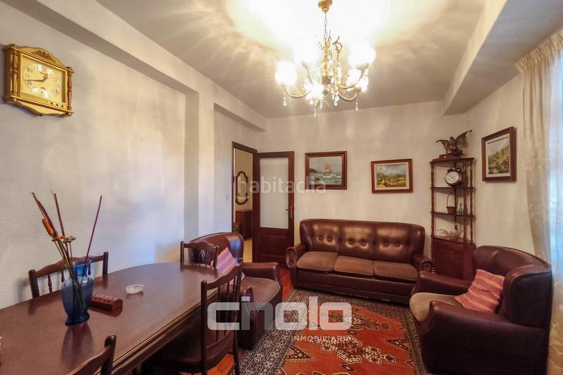 Foto a488fff7-7176-4244-b6f8-84d77a9fdb75. Piso  en venta en Residencia - Abella Lugo