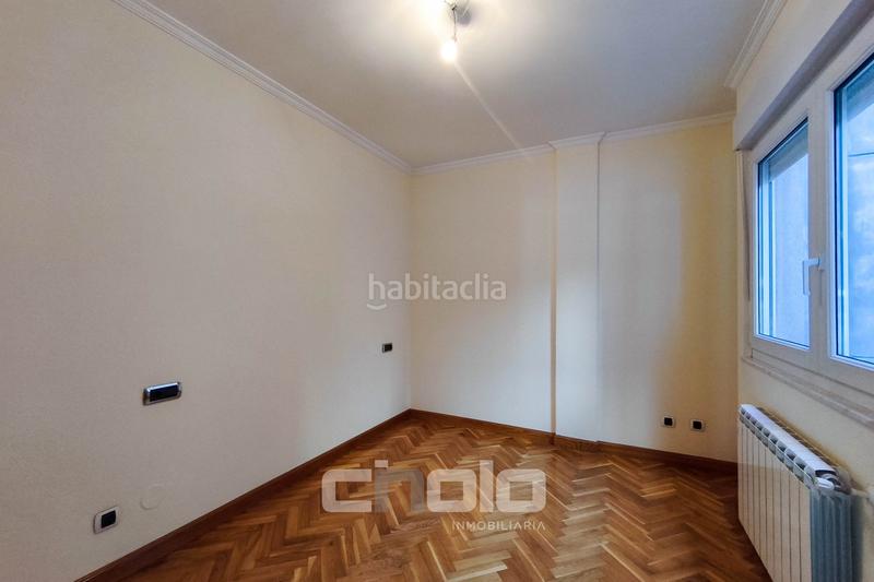 Foto 155c16db-9811-4cbf-8aee-0ccfa61b6daa. Piso dúplex en venta en A Milagrosa Lugo
