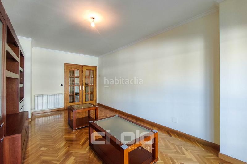 Foto 33fe6042-49d7-4f95-9526-e50c6828cc11. Piso dúplex en venta en A Milagrosa Lugo