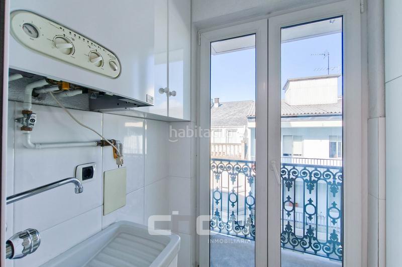 Foto f9a8184d-0e1c-4a5e-8dfd-02366154d719. Piso dúplex en venta en A Milagrosa Lugo