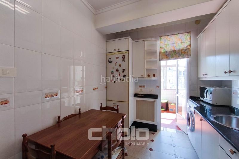 Foto 5681352e-00ec-46ce-9d3e-452ce135e950. Piso  en venta en A Milagrosa Lugo