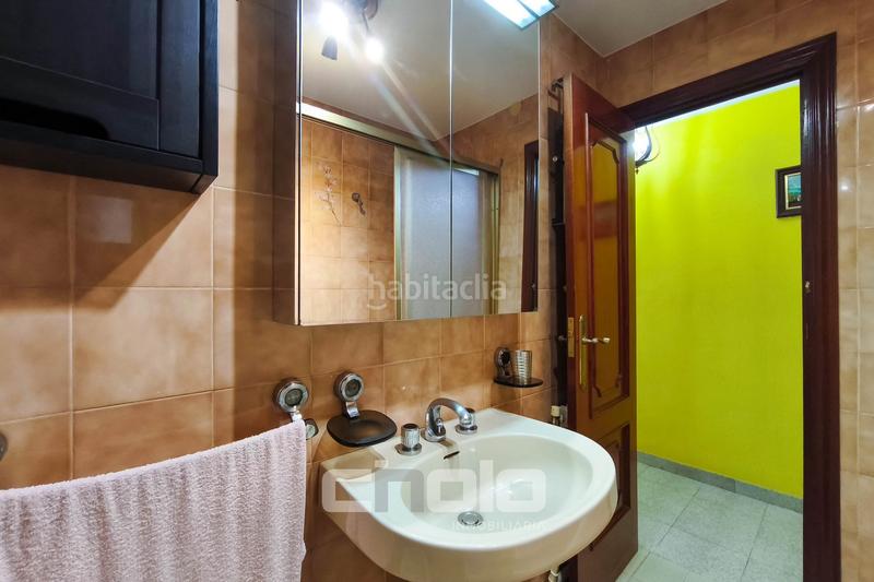 Foto 71187ecc-4ff8-425c-8870-c08a2c23b3a3. Piso  en venta en A Milagrosa Lugo