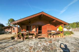 Maison à Outeiro de Rei. Casa en venta