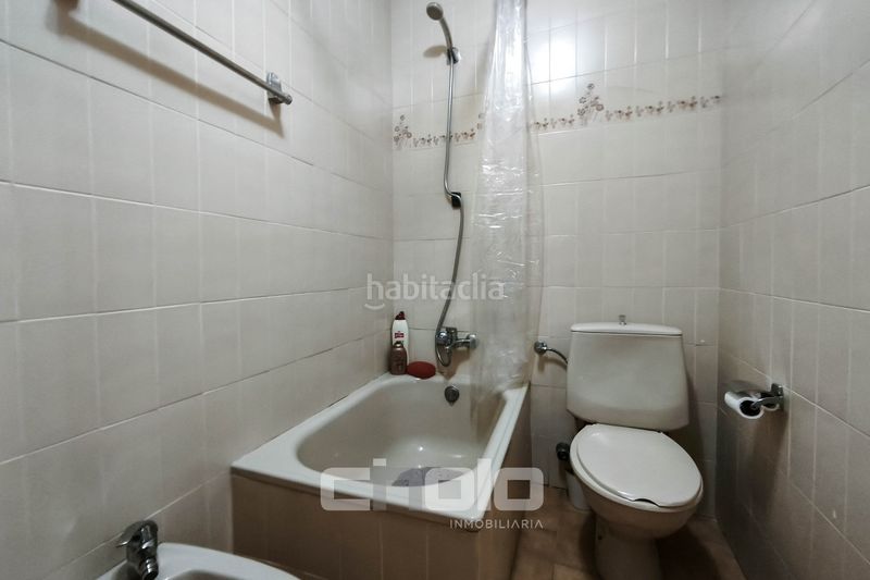 Foto 5c427e18-b079-4b7b-9f5b-076a1f3004c1. Pis a Residencia - Abella Lugo