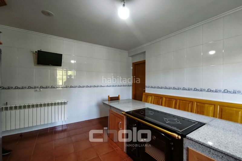 Foto 2a3913db-dff7-4bc8-a5ba-4d5fd7cd2dce. Casa amb calefacció aparcament a Begonte