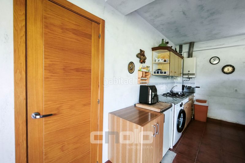 Foto b3d22cf3-a418-4259-bf20-1fcf6a84d59a. Casa amb calefacció aparcament a Begonte