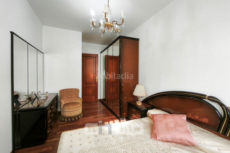 Foto 3950db93-d9b9-437c-8e57-29c5f4de364a. Pis amb calefacció aparcament a Residencia - Abella Lugo
