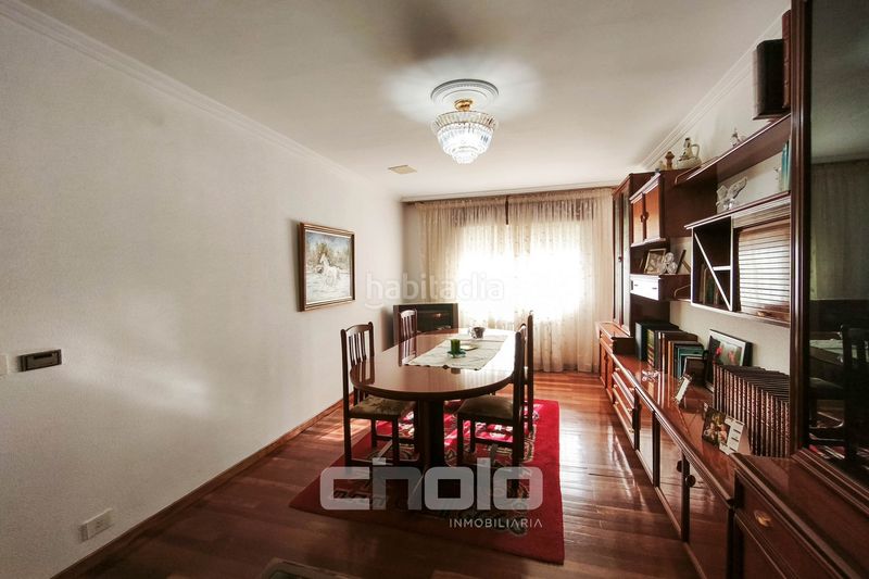 Foto 9ab5f226-1b1f-4869-8402-6a26308af2e9. Pis amb calefacció aparcament a Residencia - Abella Lugo