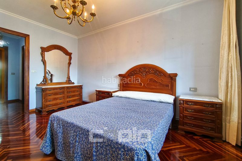 Foto b1a20254-744e-4a67-b53c-79593fbdcd58. Pis amb calefacció aparcament a Paradai Lugo