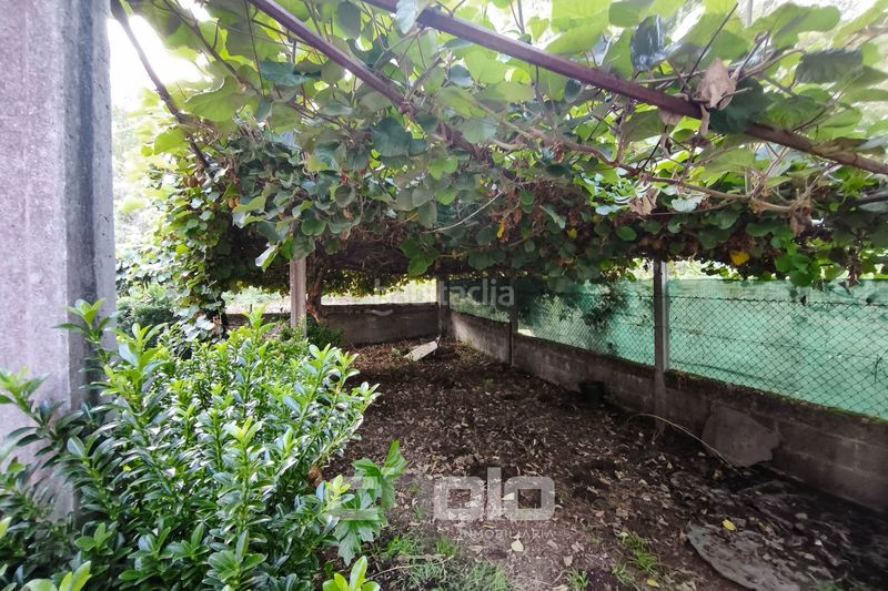 Foto 814f2ee6-3efe-4cdd-b777-c8dd200b621f. Casa amb aparcament a Friol