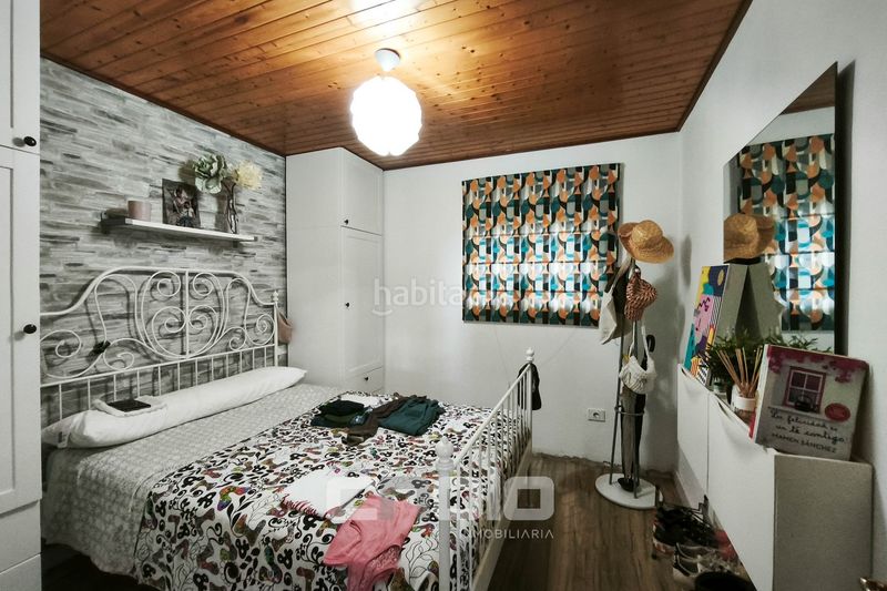 Foto e639a4d5-25e3-460e-ba29-3e4d420e4fb4. Casa amb aparcament a Friol