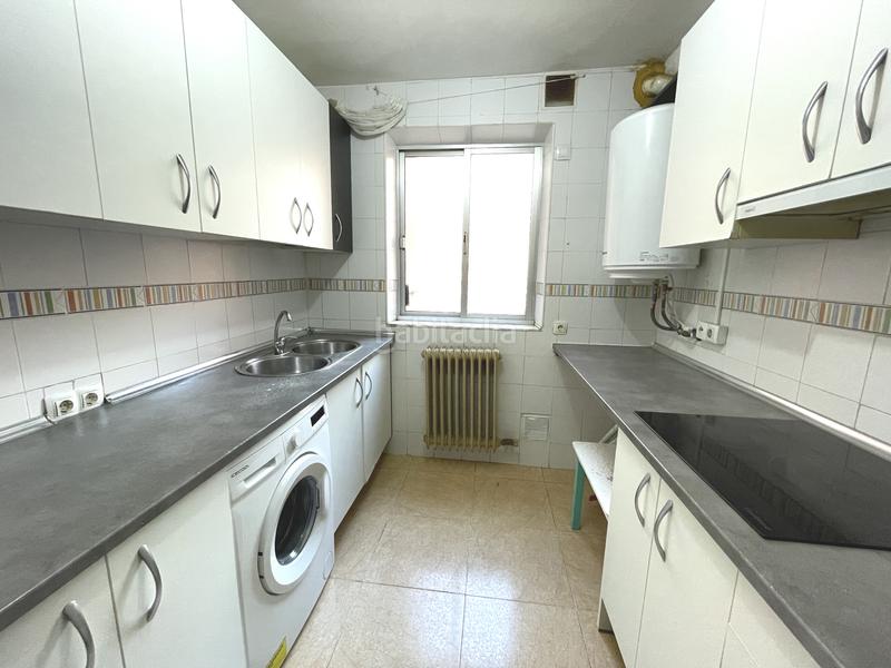 Foto 7251bd51-d32b-4f94-8efa-e3bcaac0afce. Appartamento con riscaldamento parcheggio in Pizarrales Salamanca