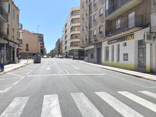 Lloguer Pis  Avenida de italia. Para estudiantes con calefaccion central