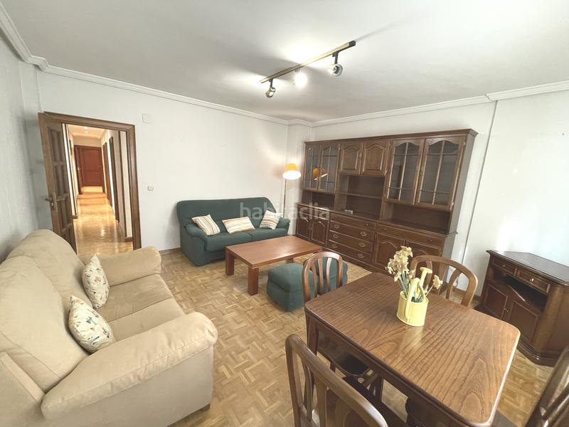 Foto 572cb349-6c28-4469-98e5-a7aa7dbf7807. Appartamento con riscaldamento parcheggio in Prosperidad - Delicias Salamanca