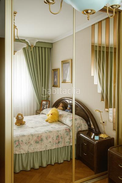 Foto a4dfdefe-35b2-4bfe-ba07-431052a65c5d. Piso con garaje incluido en jesus arambarri en Rollo - Puente Ladrillo Salamanca